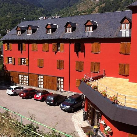 Hotel Hipic Vielha Bagian luar foto